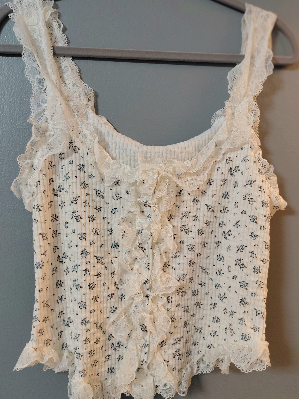 Vici Cream Lace-Trim Ribbed Camisole with Blue Floral Print